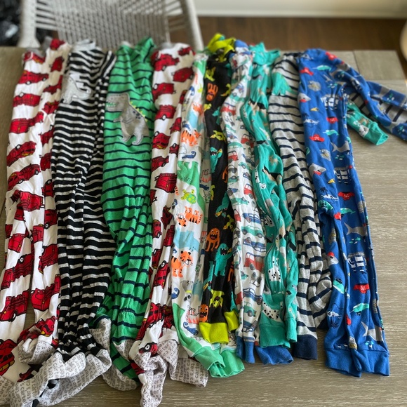 Bundle of 10 PJs / sleep n play (toddler 3T), one piece zip-ups / footies - EUC